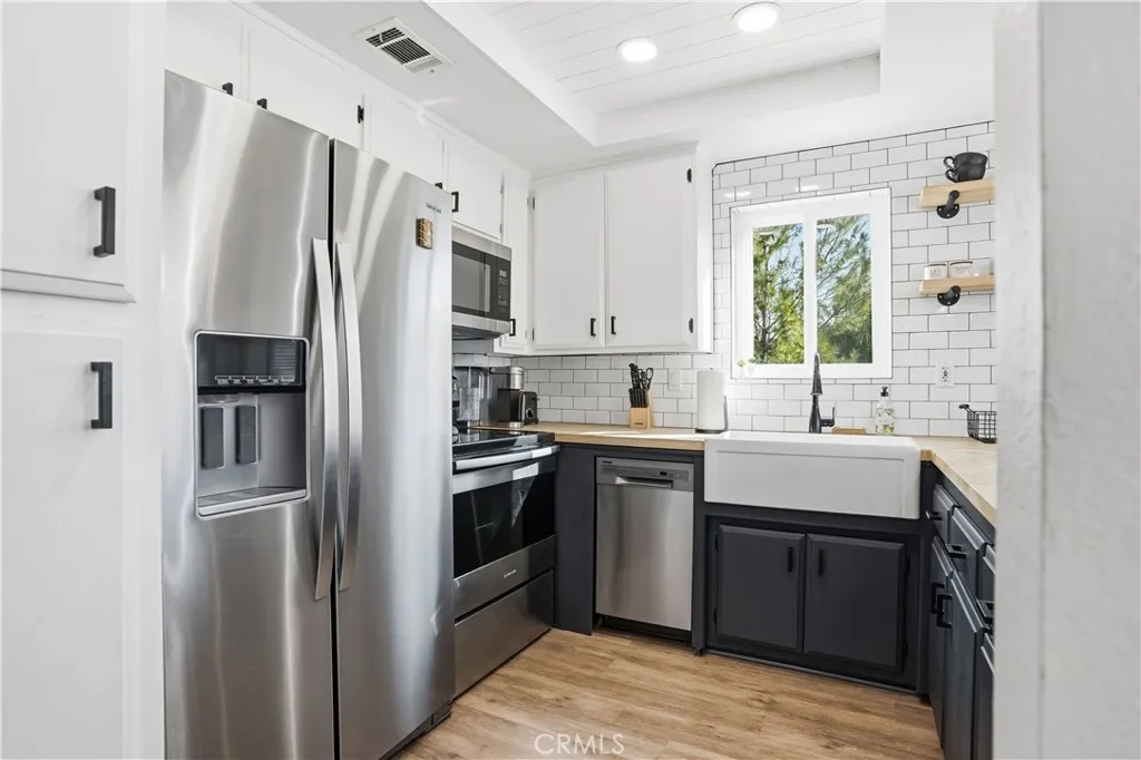 Additional image 19 of 24319 N Canyon Lake Drive N Unit 6, Canyon Lake, CA 92587