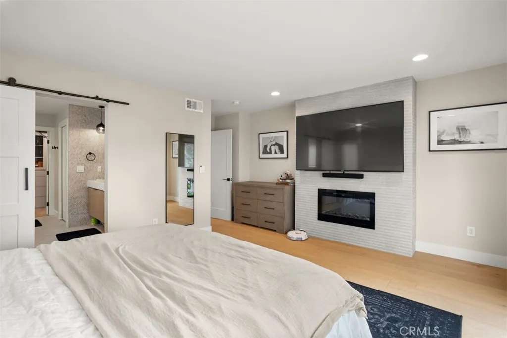 Additional image 36 of 307 18th Street, Huntington Beach, CA 92648