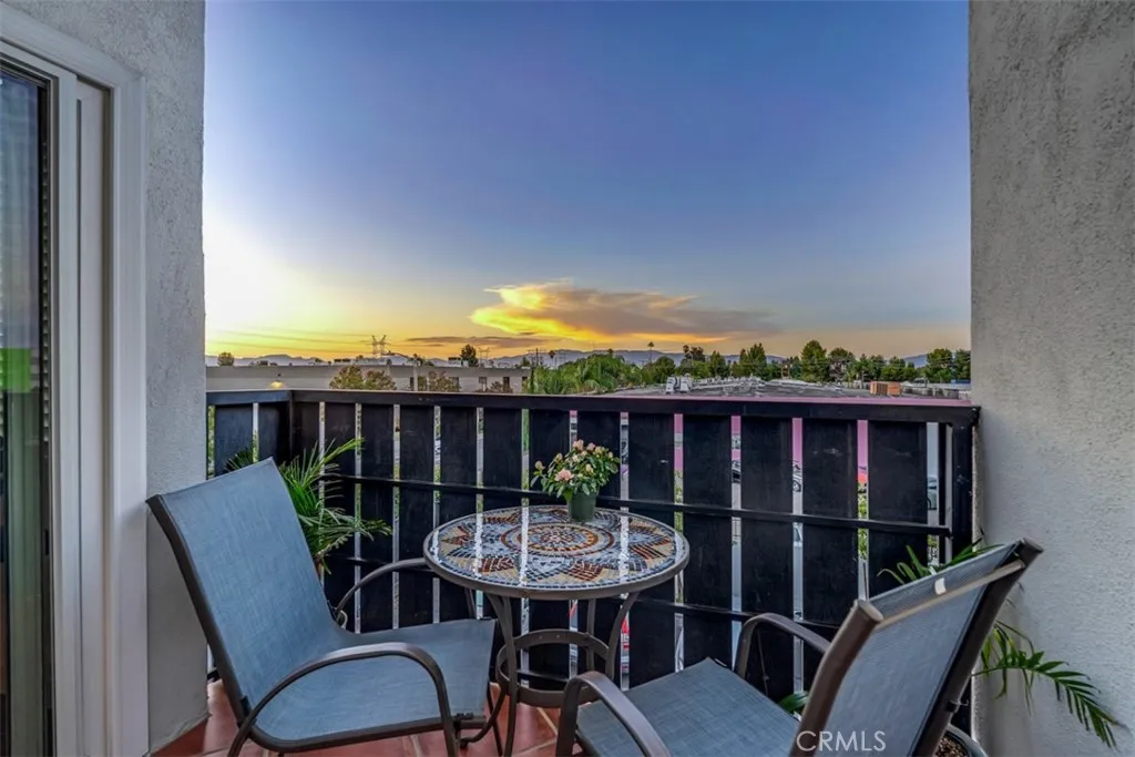 Additional image 48 of 18645 Hatteras Street Unit 230, Tarzana, CA 91356