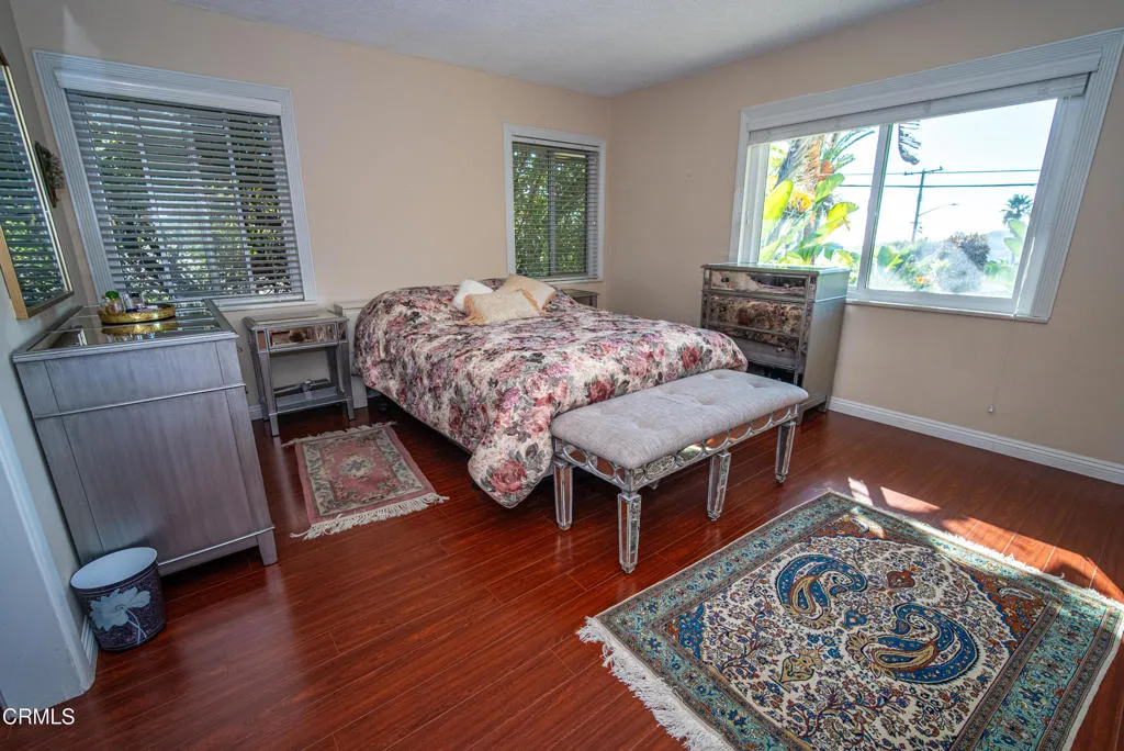 Additional image 122 of 2460 Las Positas Road, Glendale, CA 91208