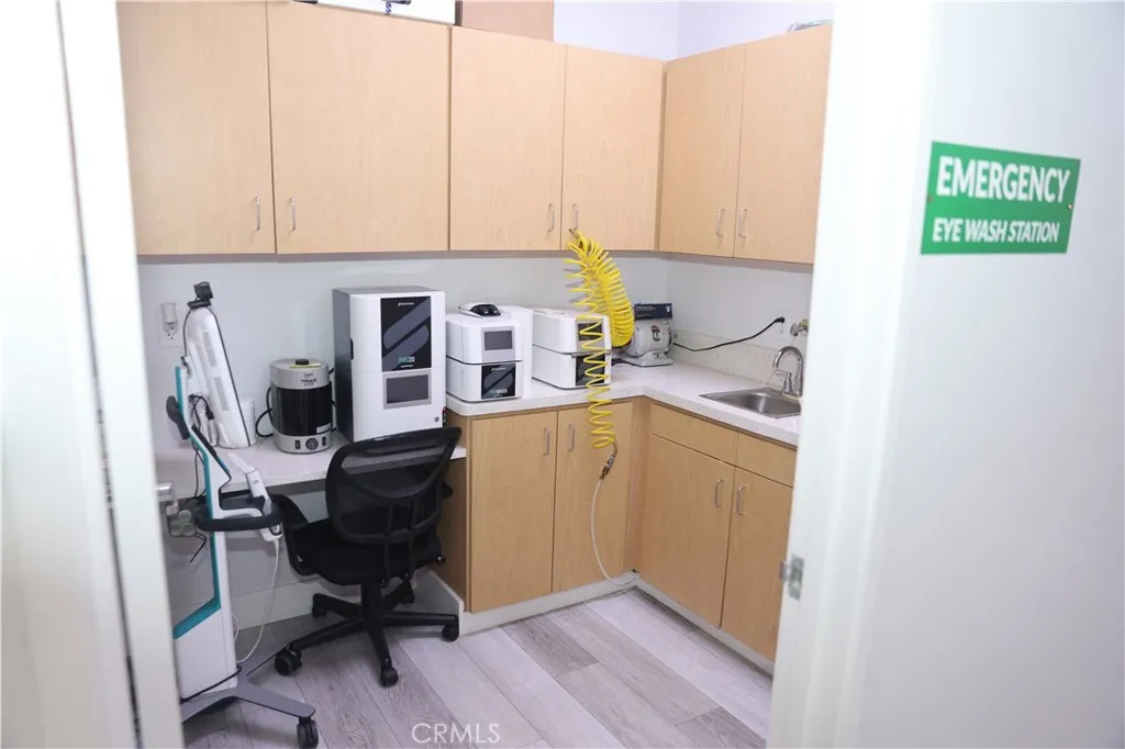 Additional image 47 of 3950 Pierce St, Riverside, CA 92505