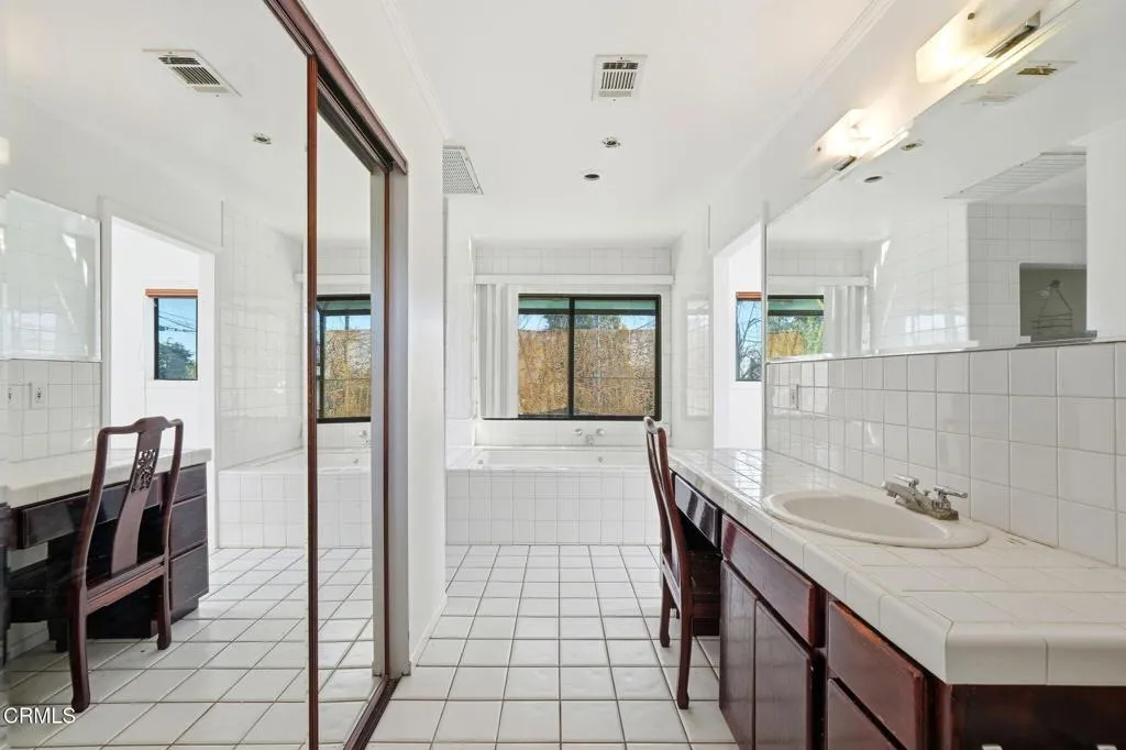 Additional image 69 of 672 W Mendocino Street, Altadena, CA 91001