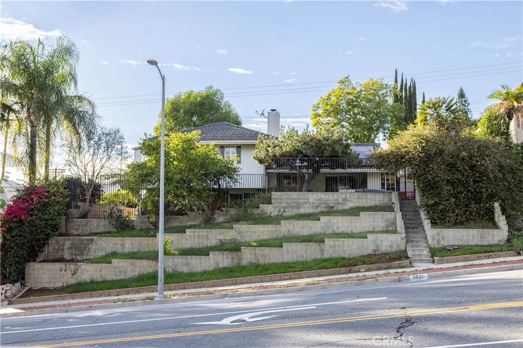 Additional image 4 of 9525 Woodley, North Hills, CA 91343