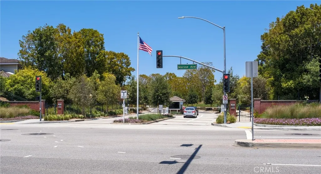 Property image for 18 Malaga Place East E, Manhattan Beach, CA 90266