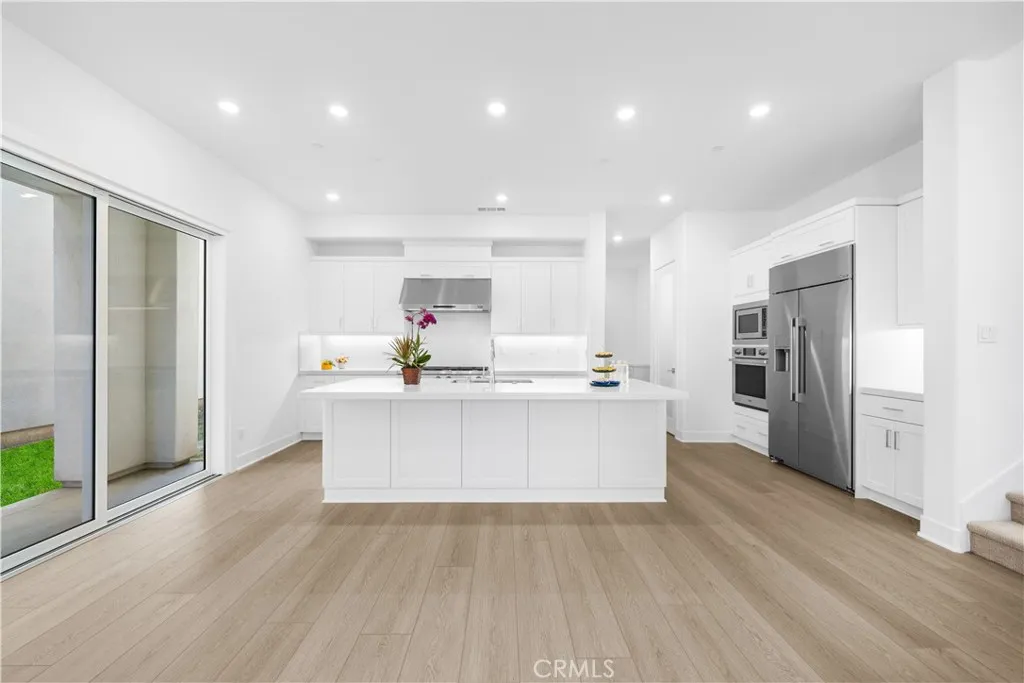 Additional image 6 of 165 Sawbuck, Irvine, CA 92618