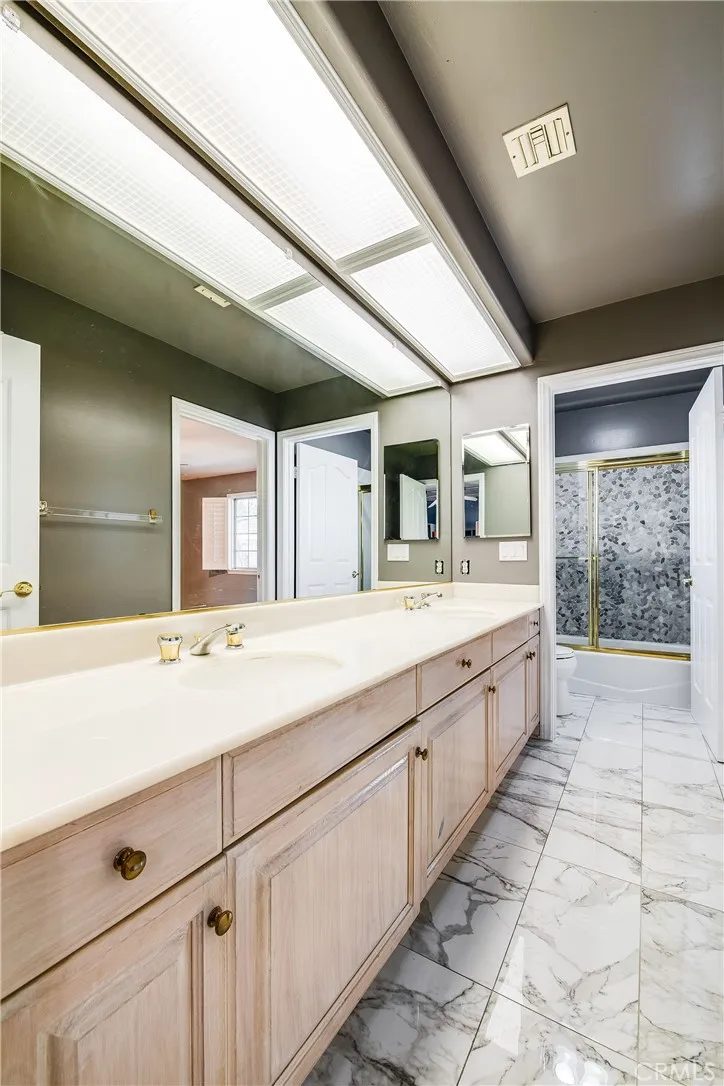 Additional image 68 of 19314 Yolie, Tarzana, CA 91356