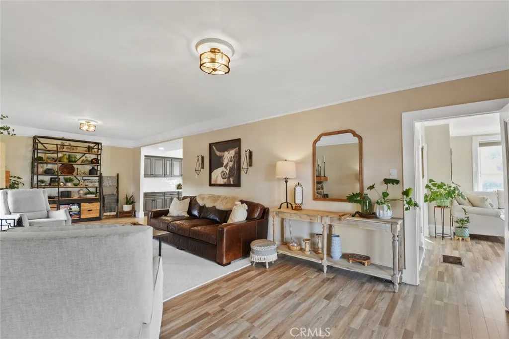 Additional image 56 of 1033 W Palm Avenue, Redlands, CA 92373