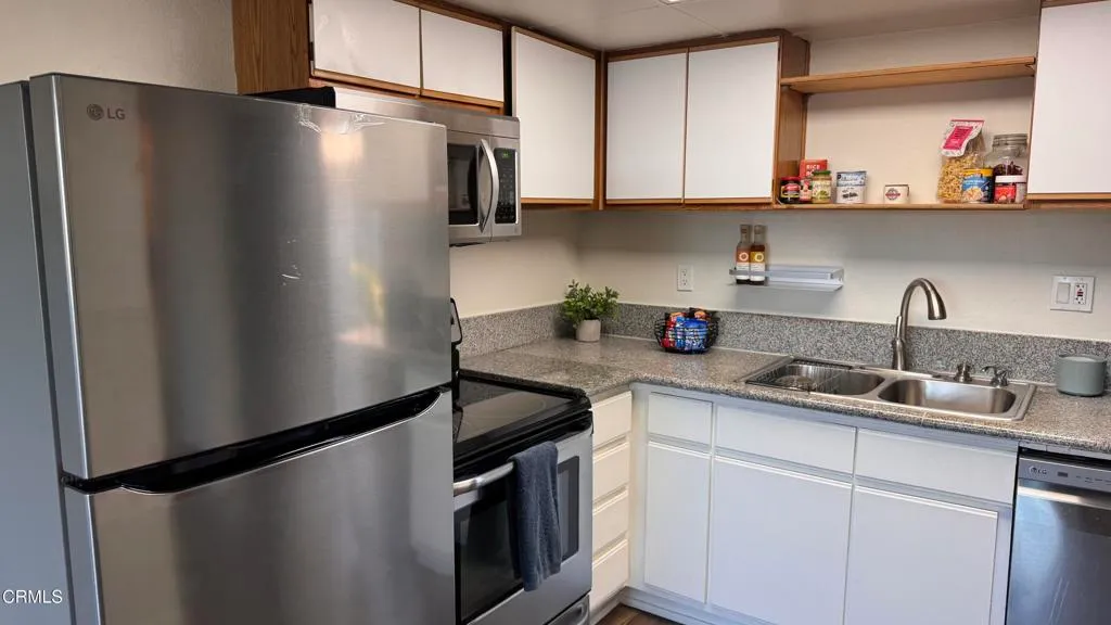 Additional image 4 of 1450 Locust Avenue Unit 425, Long Beach, CA 90813