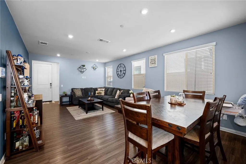 Additional image 17 of 1457 E Laurelwood Dr, San Bernardino, CA 92408