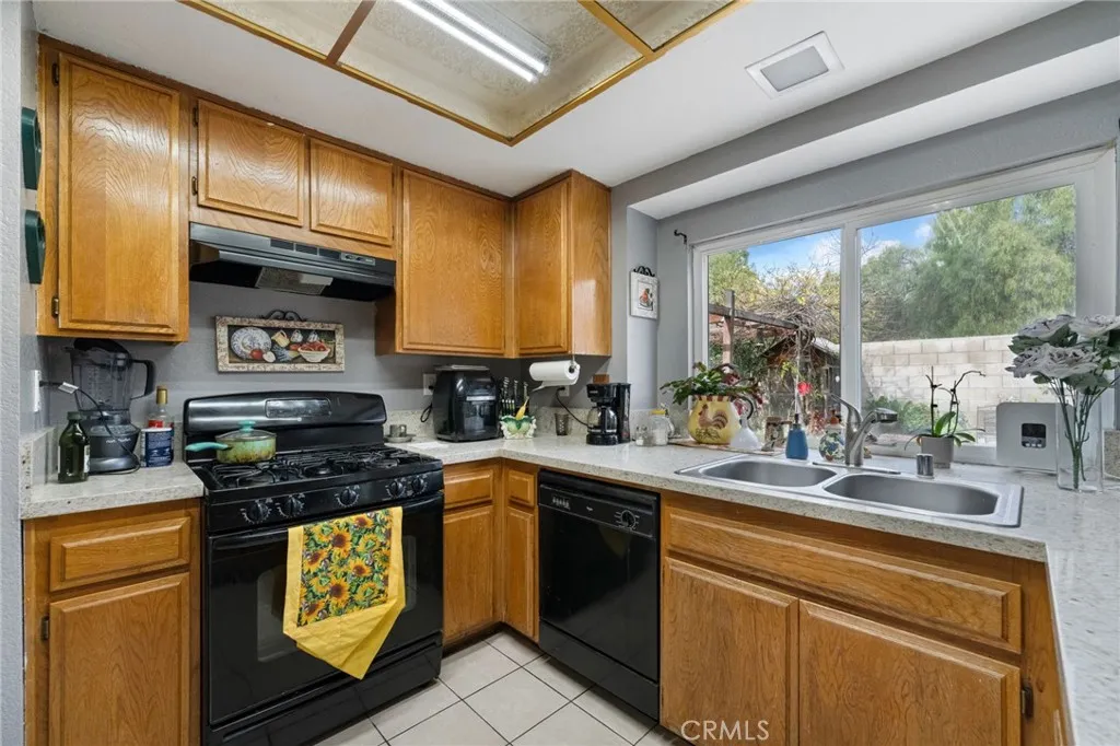 Additional image 60 of 21060 Pala Foxia Pl, Moreno Valley, CA 92557