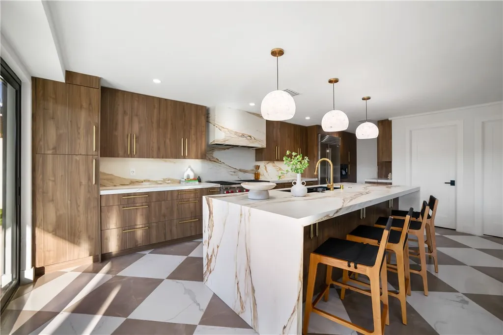 Additional image 40 of 5 Curl Dr, Corona Del Mar, CA 92625