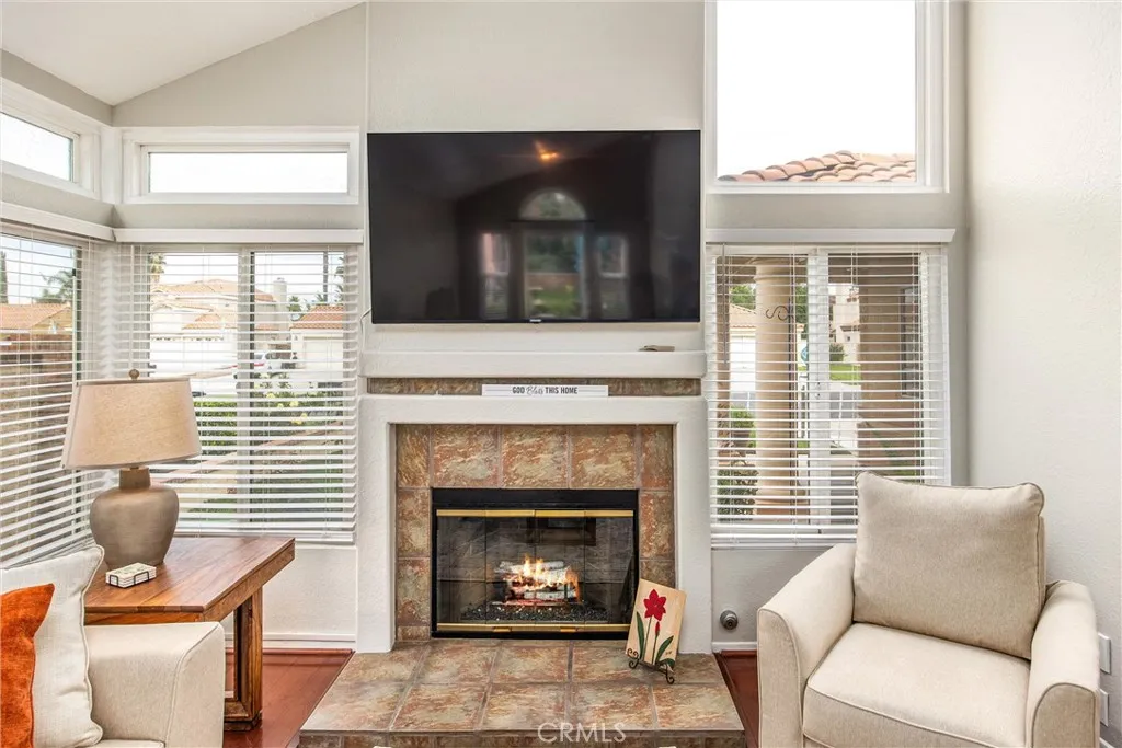 Additional image 11 of 2574 Carbon Court, Colton, CA 92324