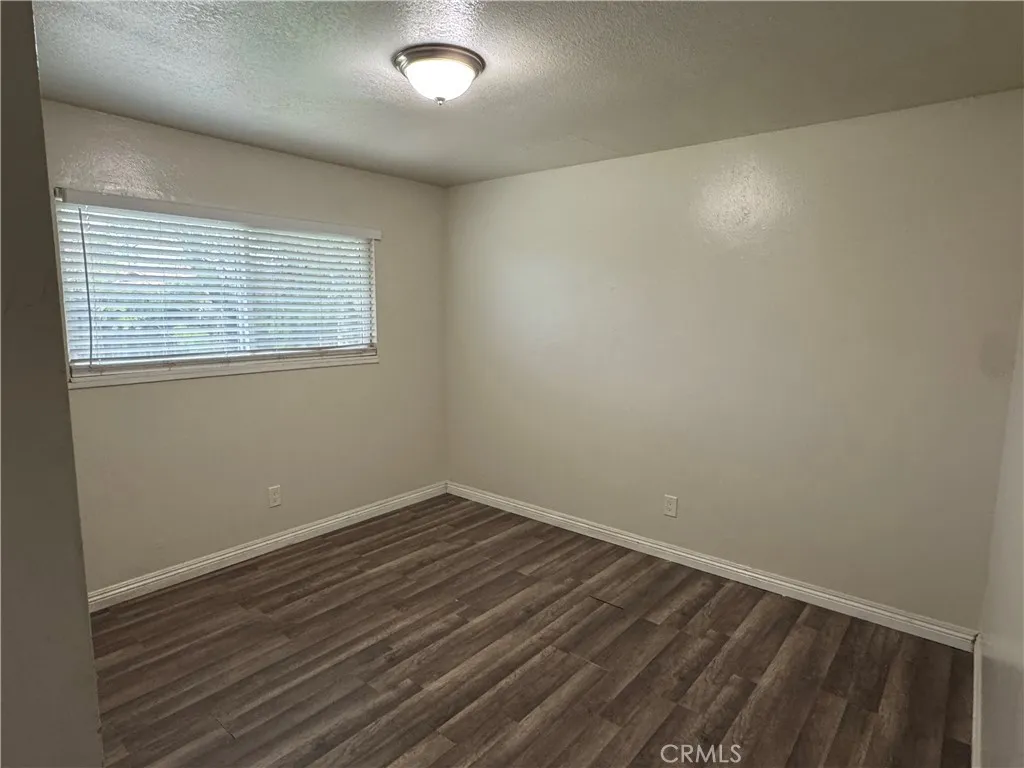 Additional image 31 of 1600 W Robin Drive, Visalia, CA 93291
