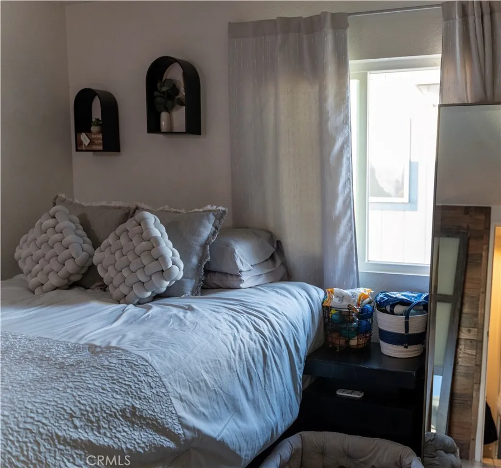 Additional image 20 of 1410 E 6th Street Unit 30, Corona, CA 92879