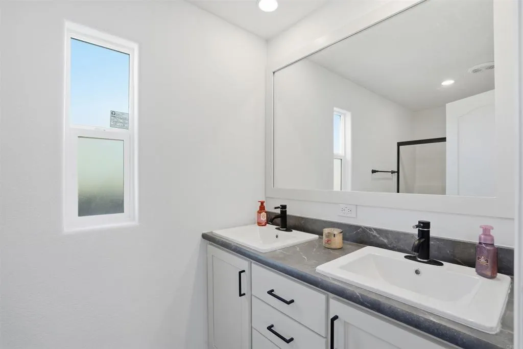 Additional image 47 of 3890 Sipes Lane Unit 18, San Ysidro, CA 92173