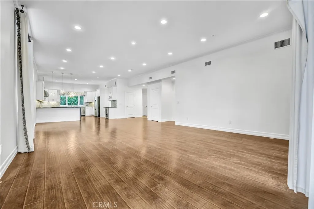 Additional image 9 of 22202 Avenue San Luis, Woodland Hills, CA 91364