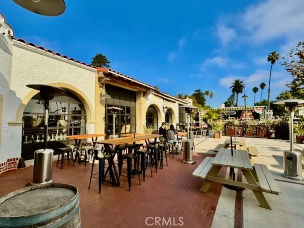 Additional image 5 of 585 E Thompson Boulevard, Ventura, CA 93001