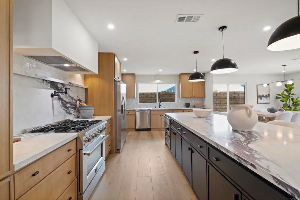 Additional image 36 of 3130 Kerry Ln, Costa Mesa, CA 92626