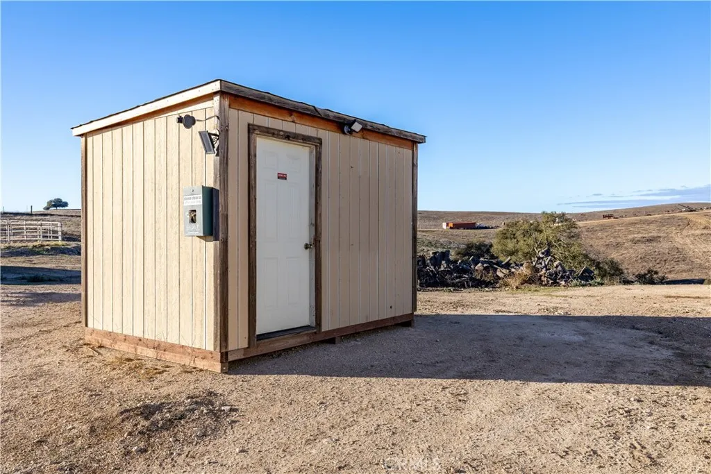 Additional image 61 of 4265 Nickel Creek Road, San Miguel, CA 93451