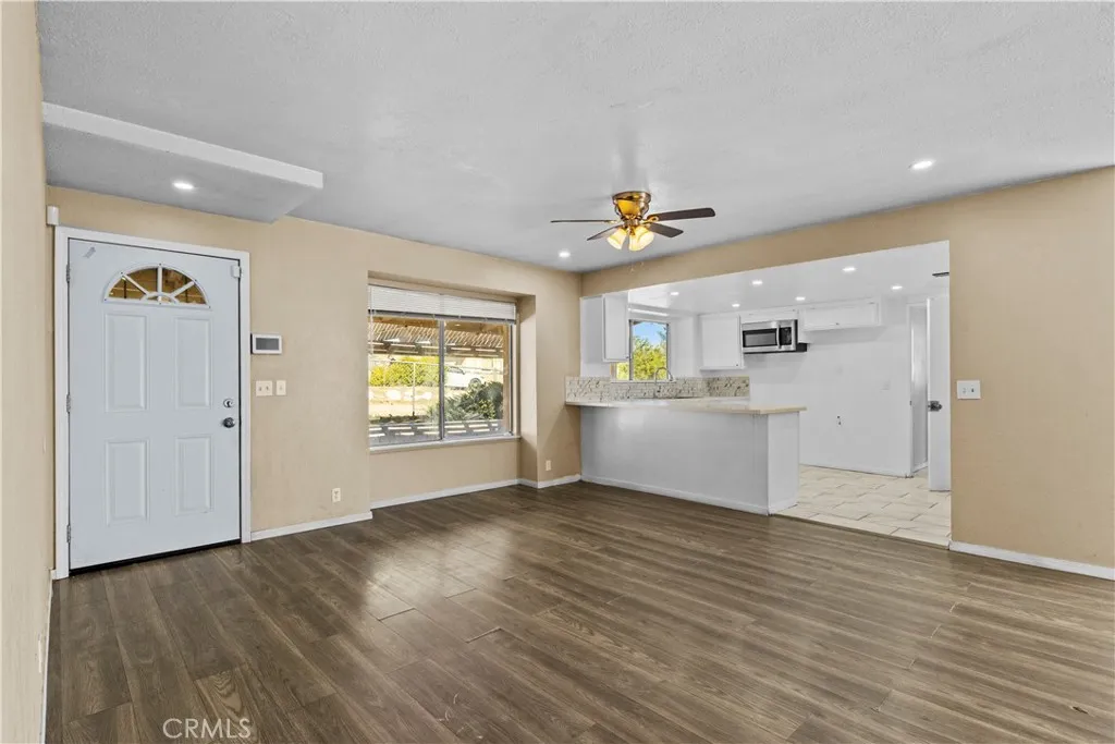 Additional image 11 of 8405 Buckthorn Ave, Hesperia, CA 92345