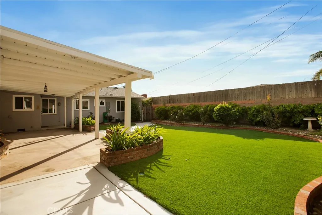 Additional image 11 of 924 W E, Ontario, CA 91762