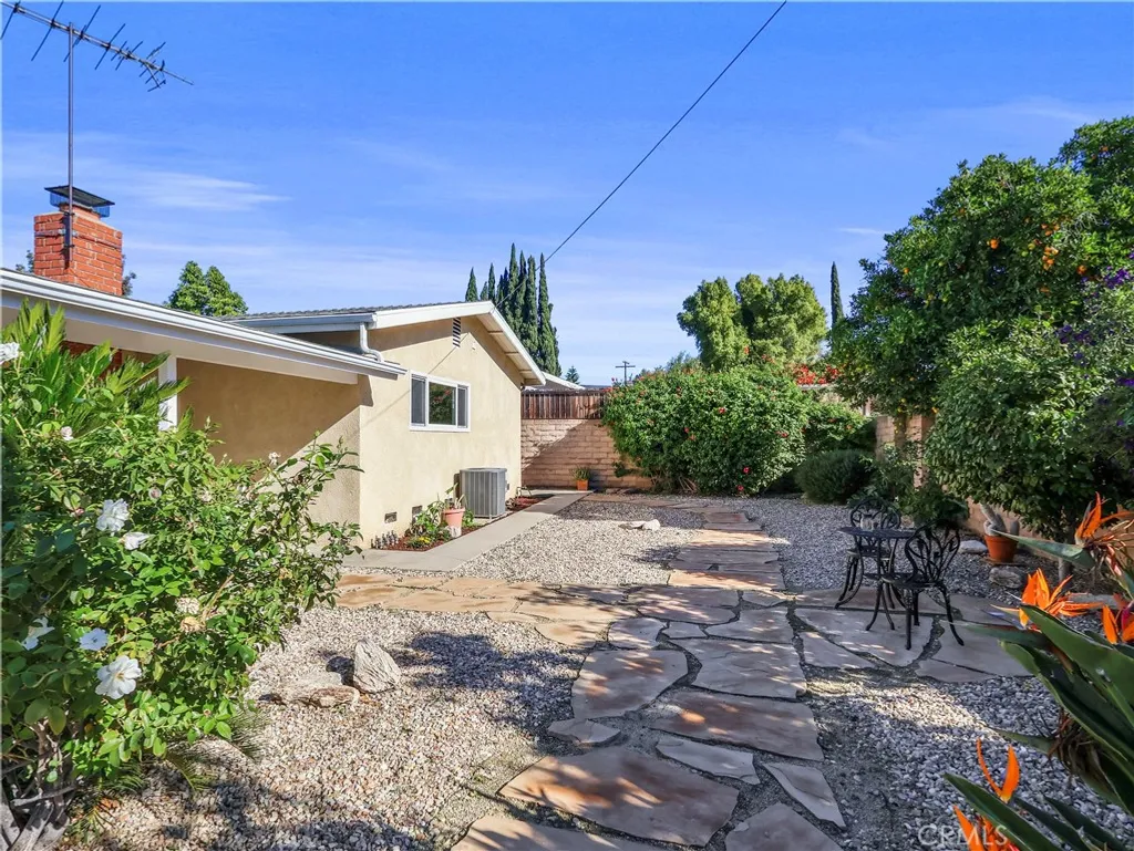 Additional image 46 of 15354 Runnymede Street, Van Nuys, CA 91406