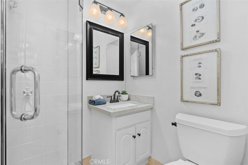 Additional image 25 of 525 Vista Flora, Newport Beach, CA 92660