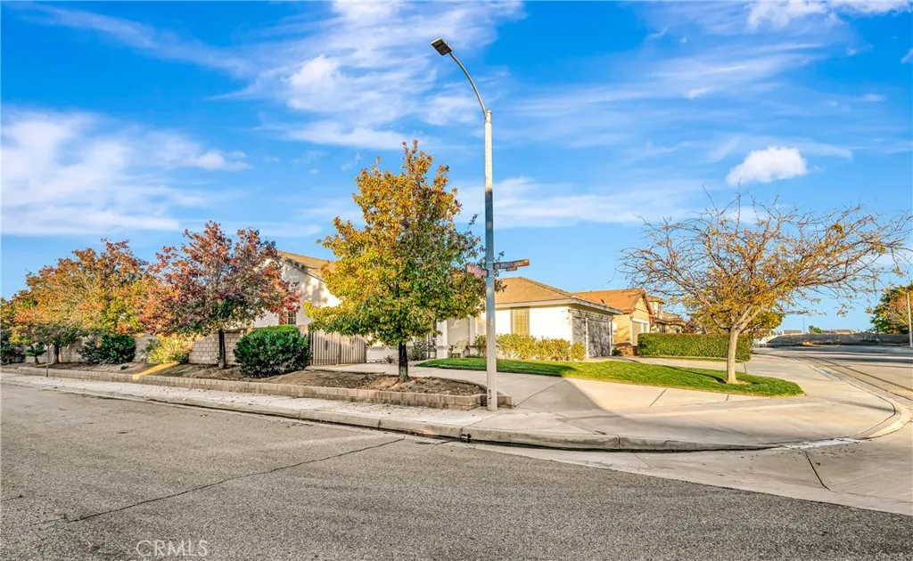 Additional image 122 of 6147 W Avenue J15, Lancaster, CA 93536