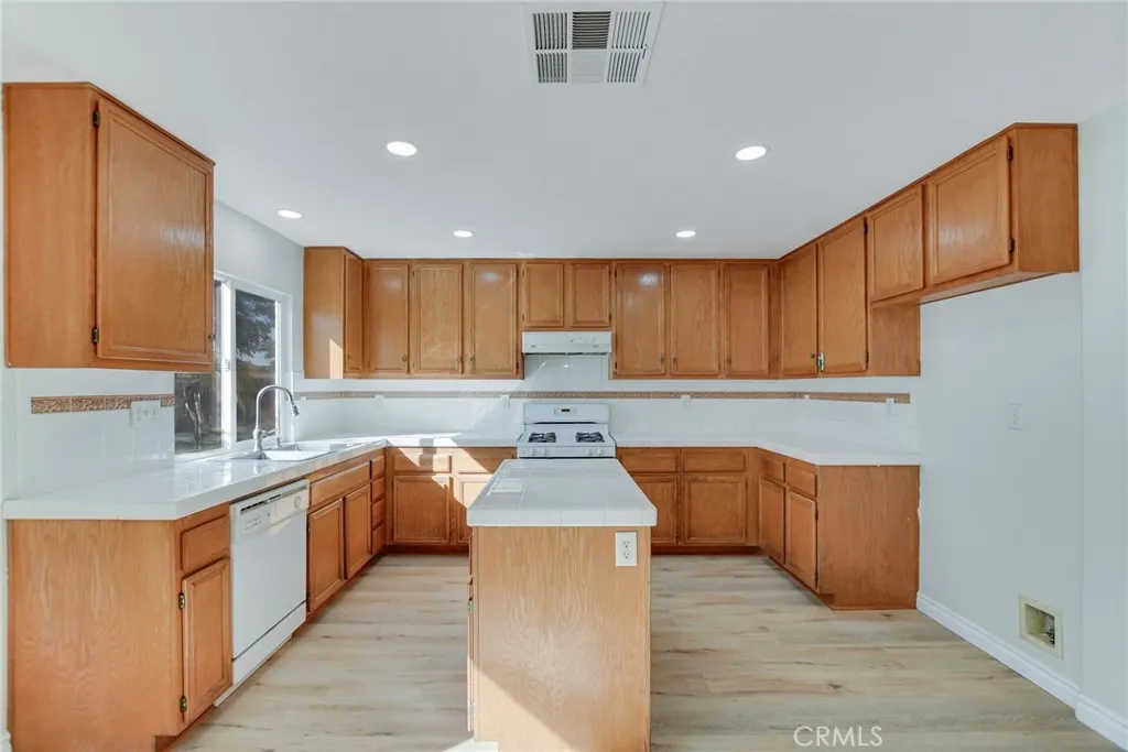 Additional image 59 of 5244 Holstein St, Jurupa Valley, CA 92509