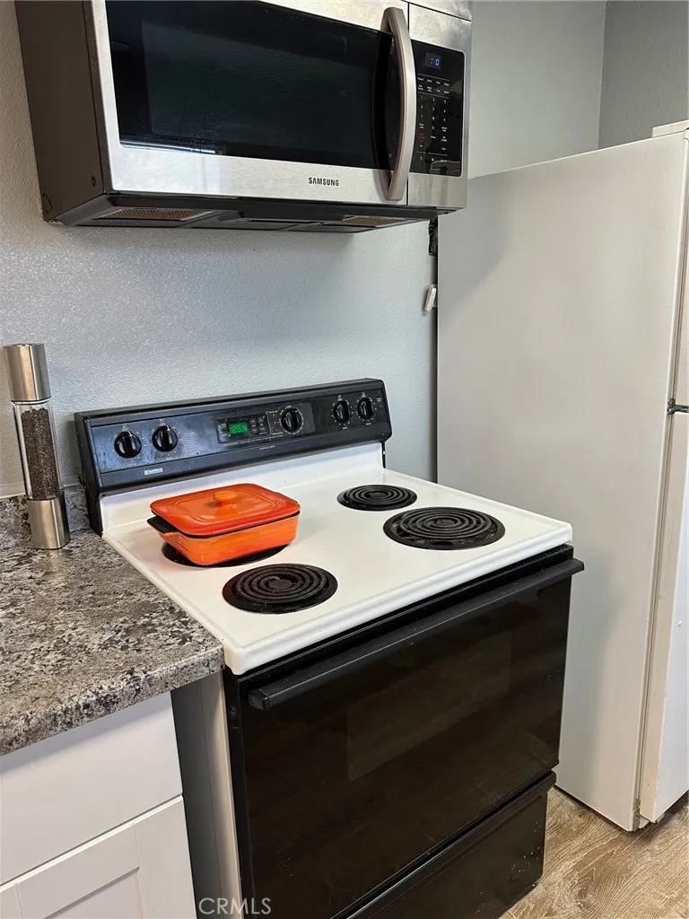 Additional image 56 of 2975 12th Street, Clearlake, CA 95422