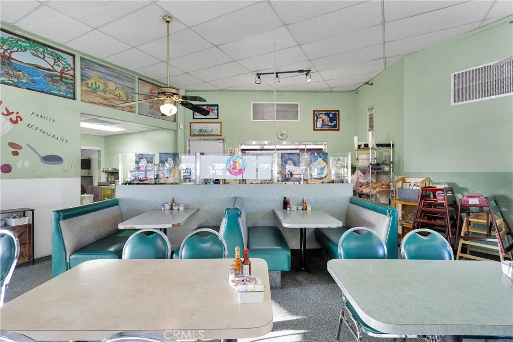 Additional image 17 of 14096 Green Tree Boulevard, Victorville, CA 92395