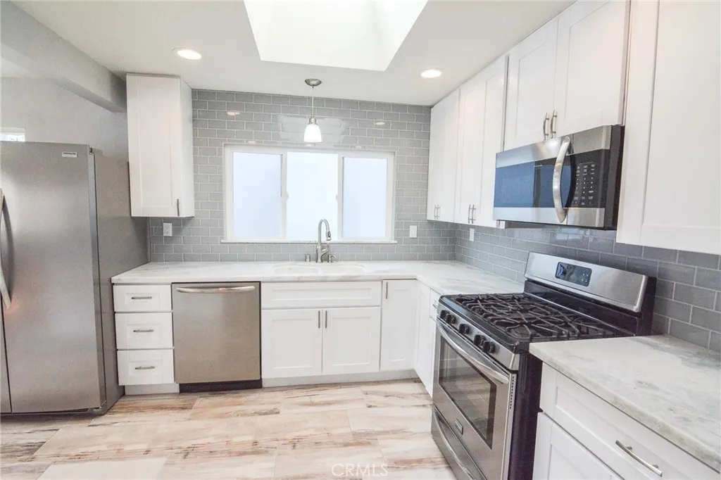 Additional image 54 of 2226 Etiwanda Street, San Diego, CA 92107