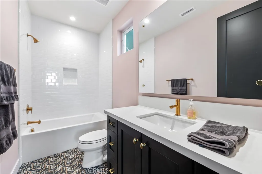 Additional image 38 of 15 Marina Way, Seal Beach, CA 90740