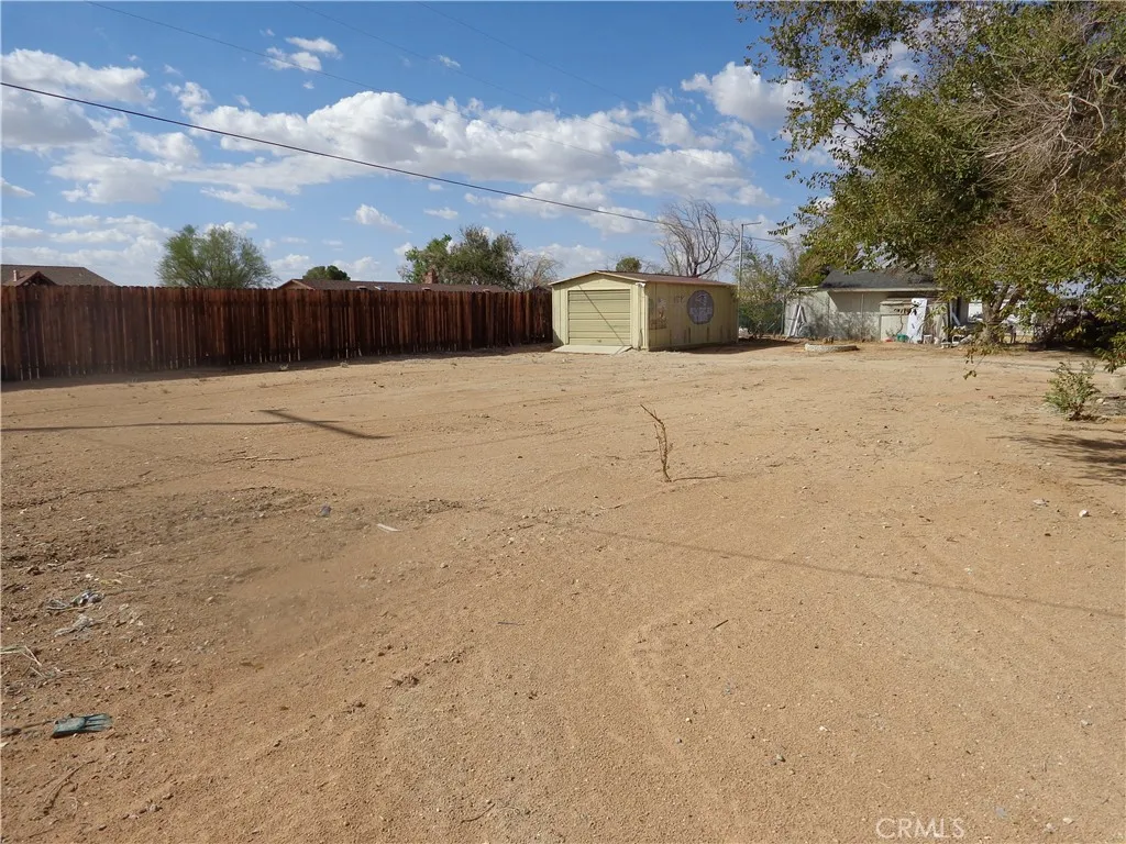 Additional image 62 of 12744 Running Deer Rd, Apple Valley, CA 92308