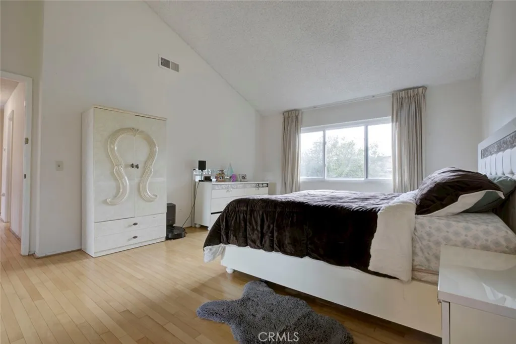 Additional image 36 of 20442 Runnymede, Winnetka, CA 91306