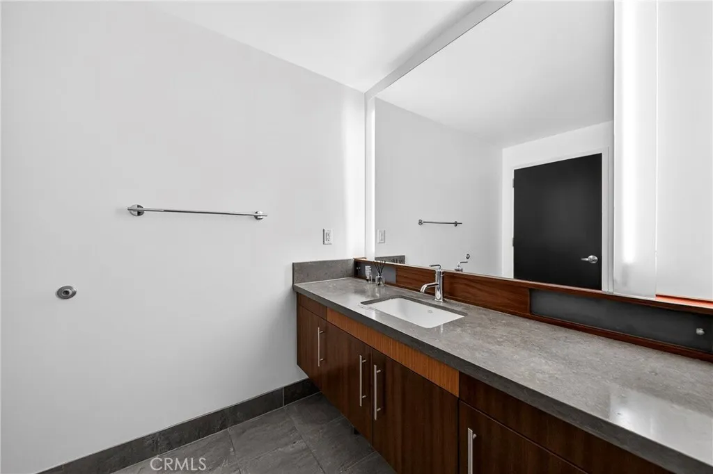 Additional image 36 of 1100 S Hope Street Unit 911, Los Angeles, CA 90015