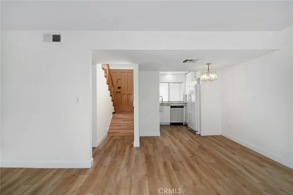 Additional image 23 of 18931 Kittridge Street Unit 73, Reseda, CA 91335