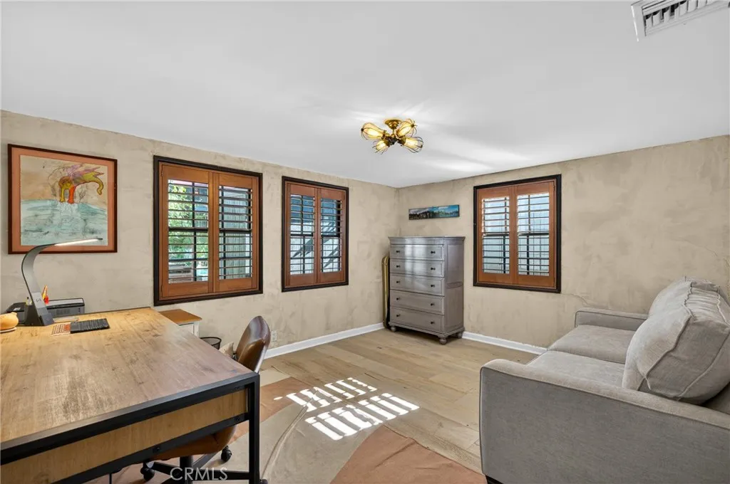 Additional image 119 of 5526 Fulton, Sherman Oaks, CA 91401