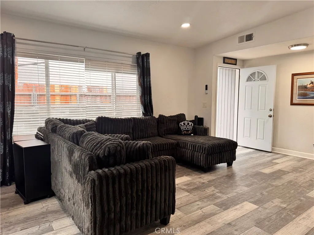 Additional image 11 of 10347 Kalmia Street, Los Angeles, CA 90002