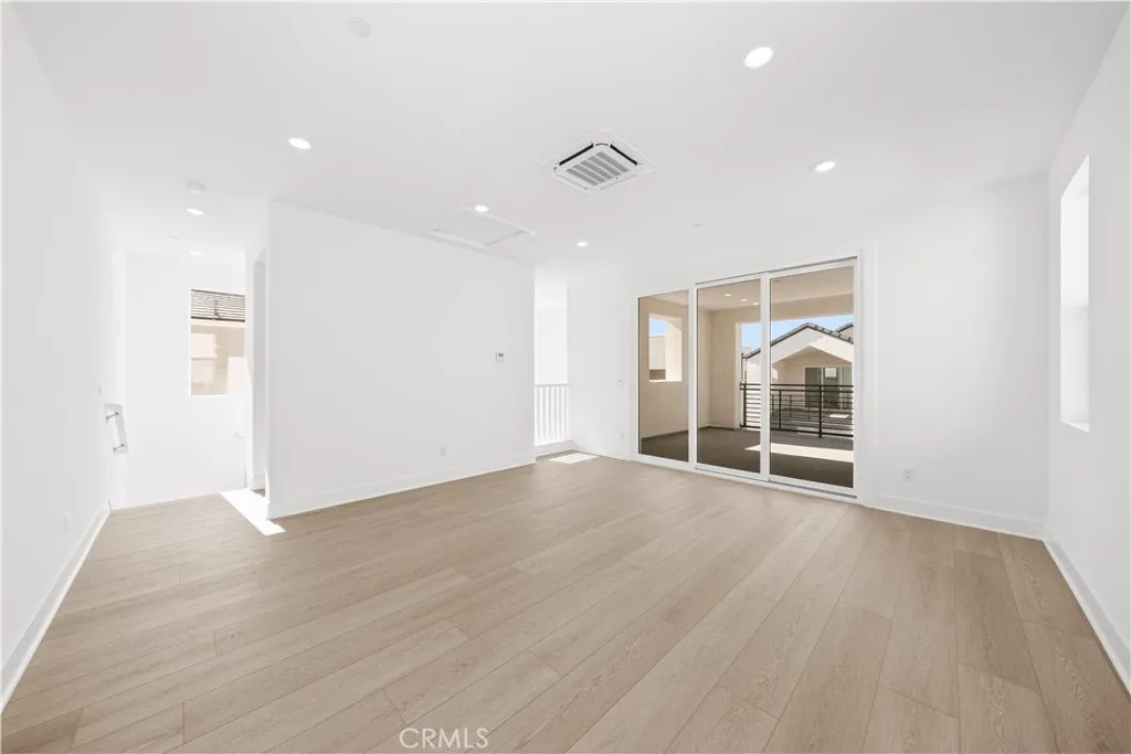 Additional image 37 of 165 Sawbuck, Irvine, CA 92618