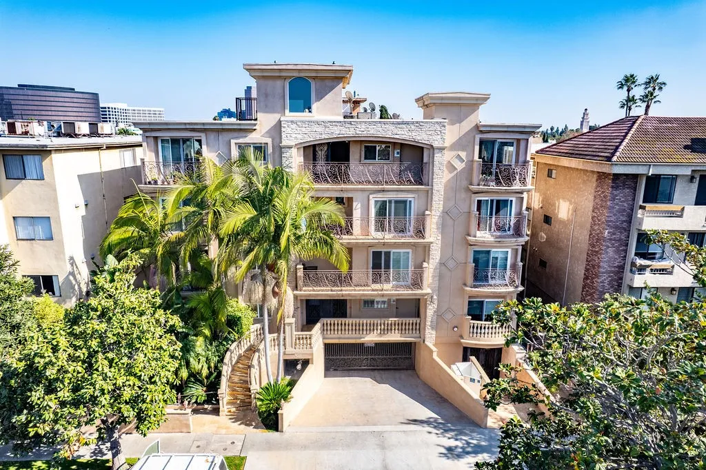 Additional image 34 of 820 S Bedford St Unit 105, Los Angeles, CA 90035