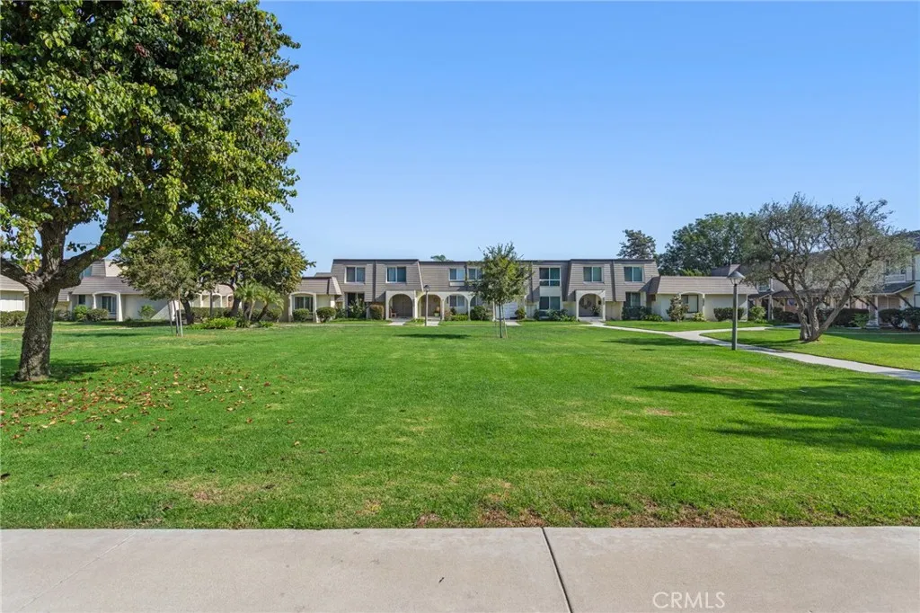 Additional image 107 of 9824 Via Sonoma, Cypress, CA 90630