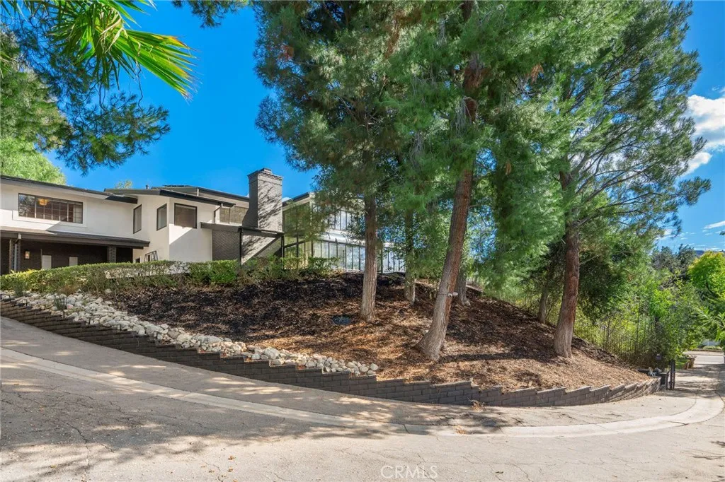 Additional image 6 of 23229 8th Street, Newhall, CA 91321