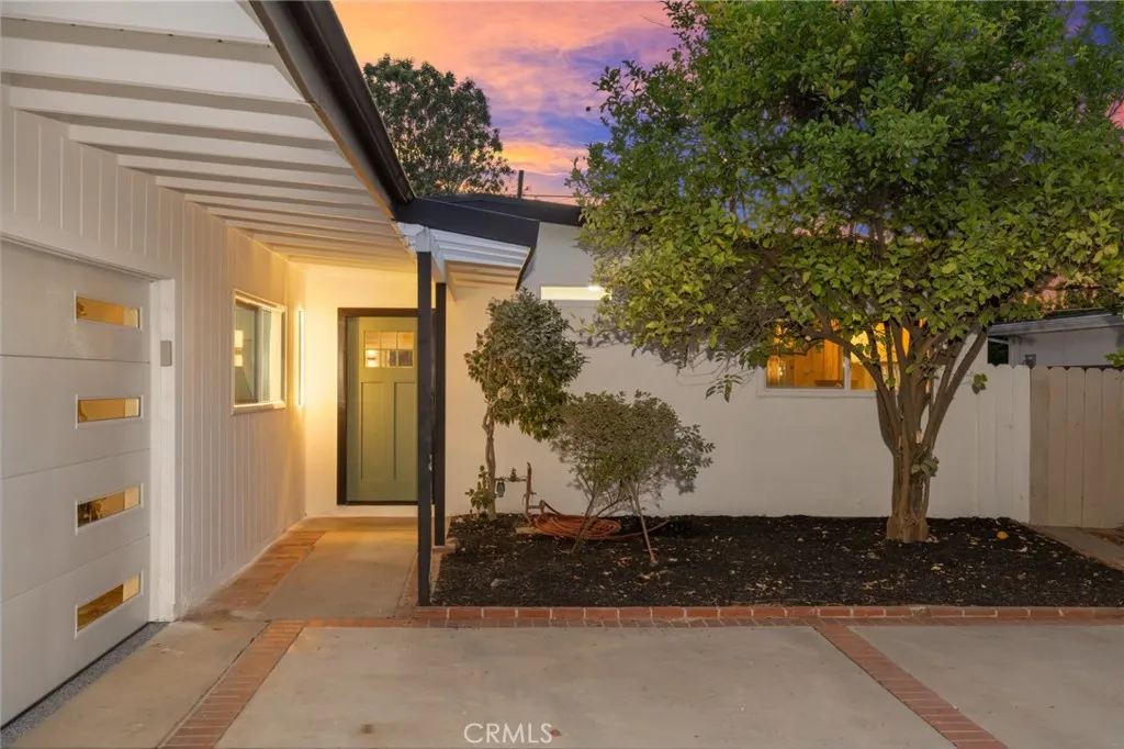 Additional image 39 of 5611 Babbitt, Encino, CA 91316