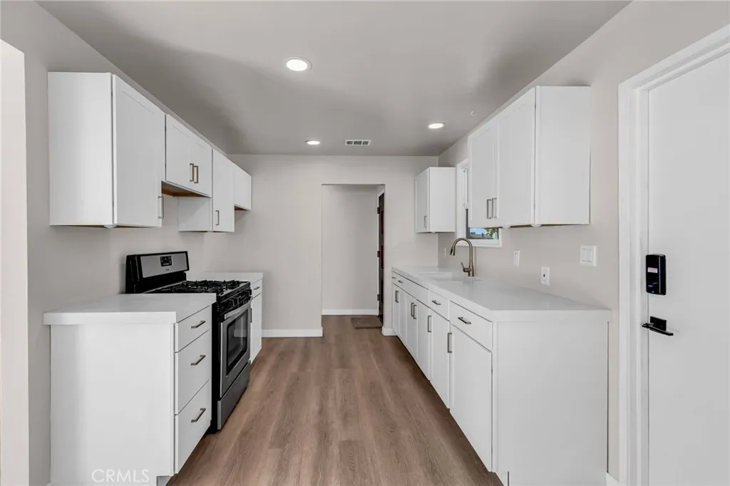 Additional image 11 of 7303 Gatewood Ln, San Diego, CA 92114