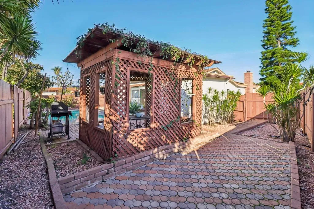 Additional image 64 of 10710 Foxwood Road, San Diego, CA 92126