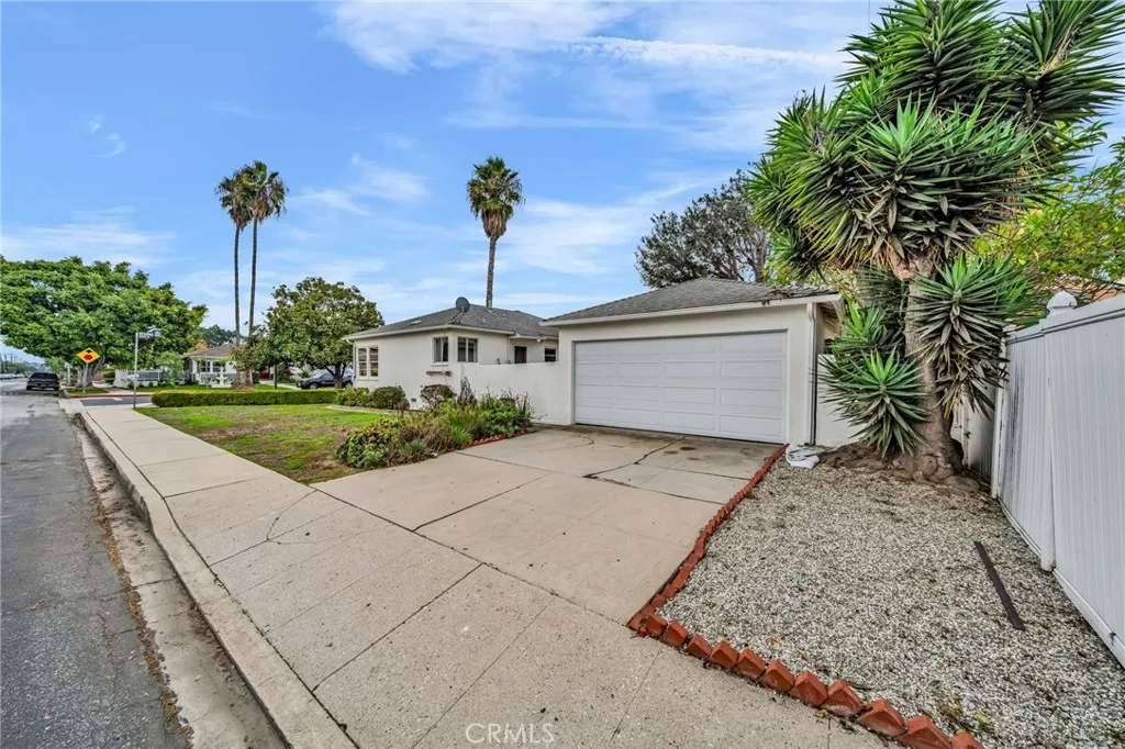 Additional image 34 of 8301 Reading Avenue, Los Angeles, CA 90045