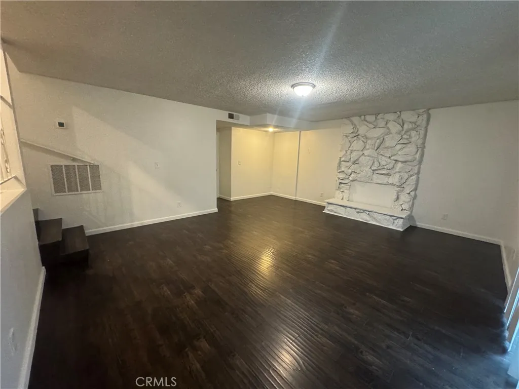 Additional image 65 of 20258 Runnymede Street, Winnetka, CA 91306