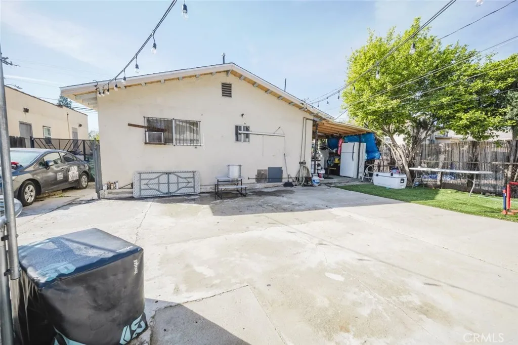 Additional image 40 of 907 5th Street, San Fernando, CA 91340