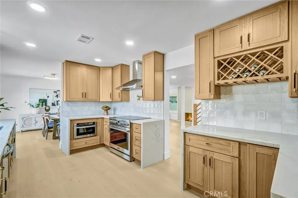 Additional image 31 of 9171 Regatta Dr, Huntington Beach, CA 92646